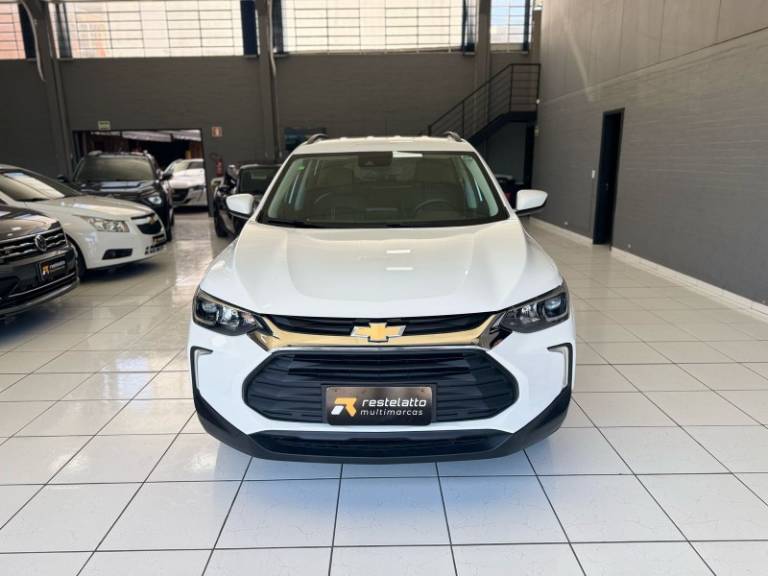 CHEVROLET - TRACKER - 2023/2024 - Branca - R$ 124.900,00