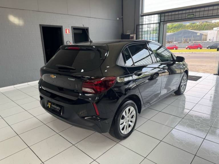 CHEVROLET - ONIX - 2020/2020 - Preta - R$ 69.900,00