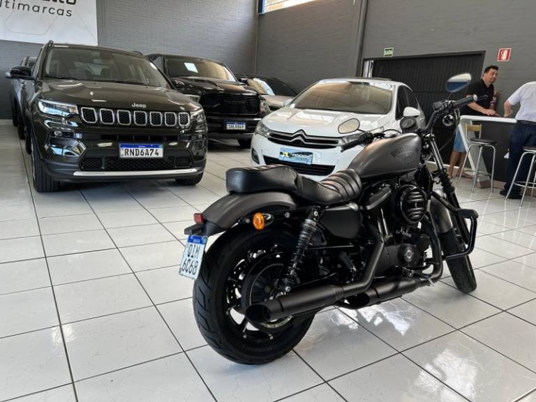 HARLEY-DAVIDSON - XL - 2017/2017 - Cinza - R$ 49.900,00