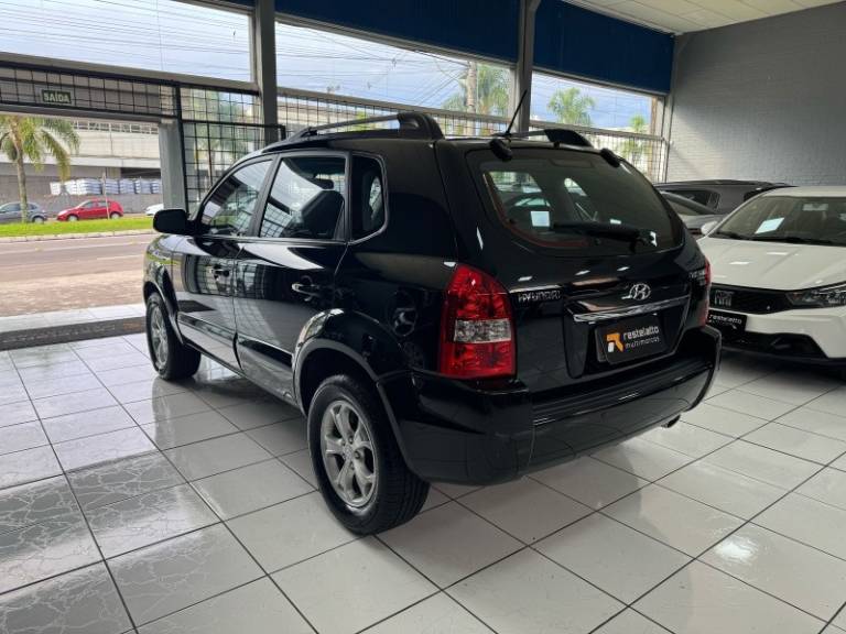 HYUNDAI - TUCSON - 2013/2014 - Preta - R$ 54.900,00