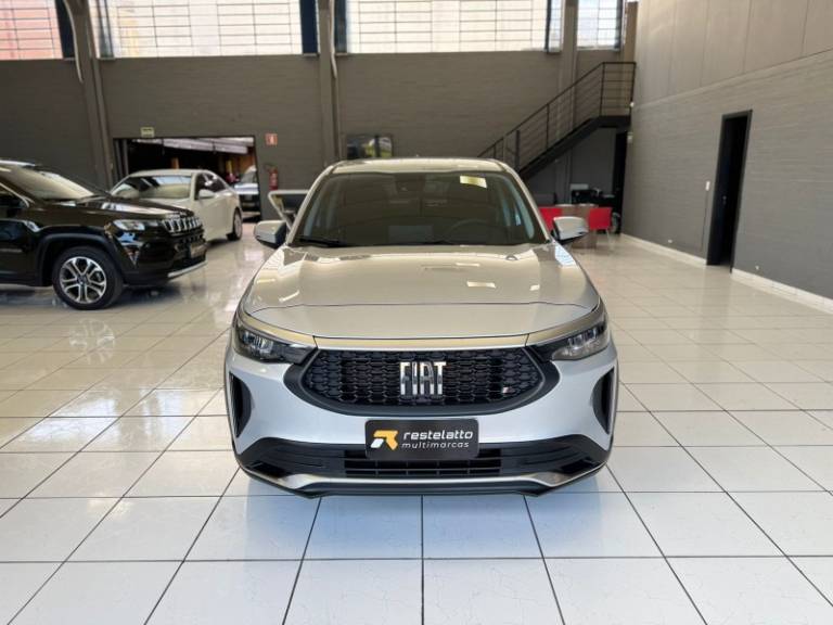 FIAT - FASTBACK - 2023/2023 - Prata - R$ 112.900,00