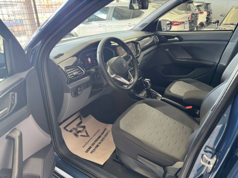 VOLKSWAGEN - T-CROSS - 2023/2024 - Azul - R$ 128.900,00