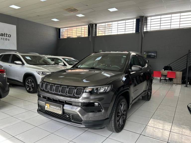 JEEP - COMPASS - 2022/2022 - Cinza - R$ 135.900,00